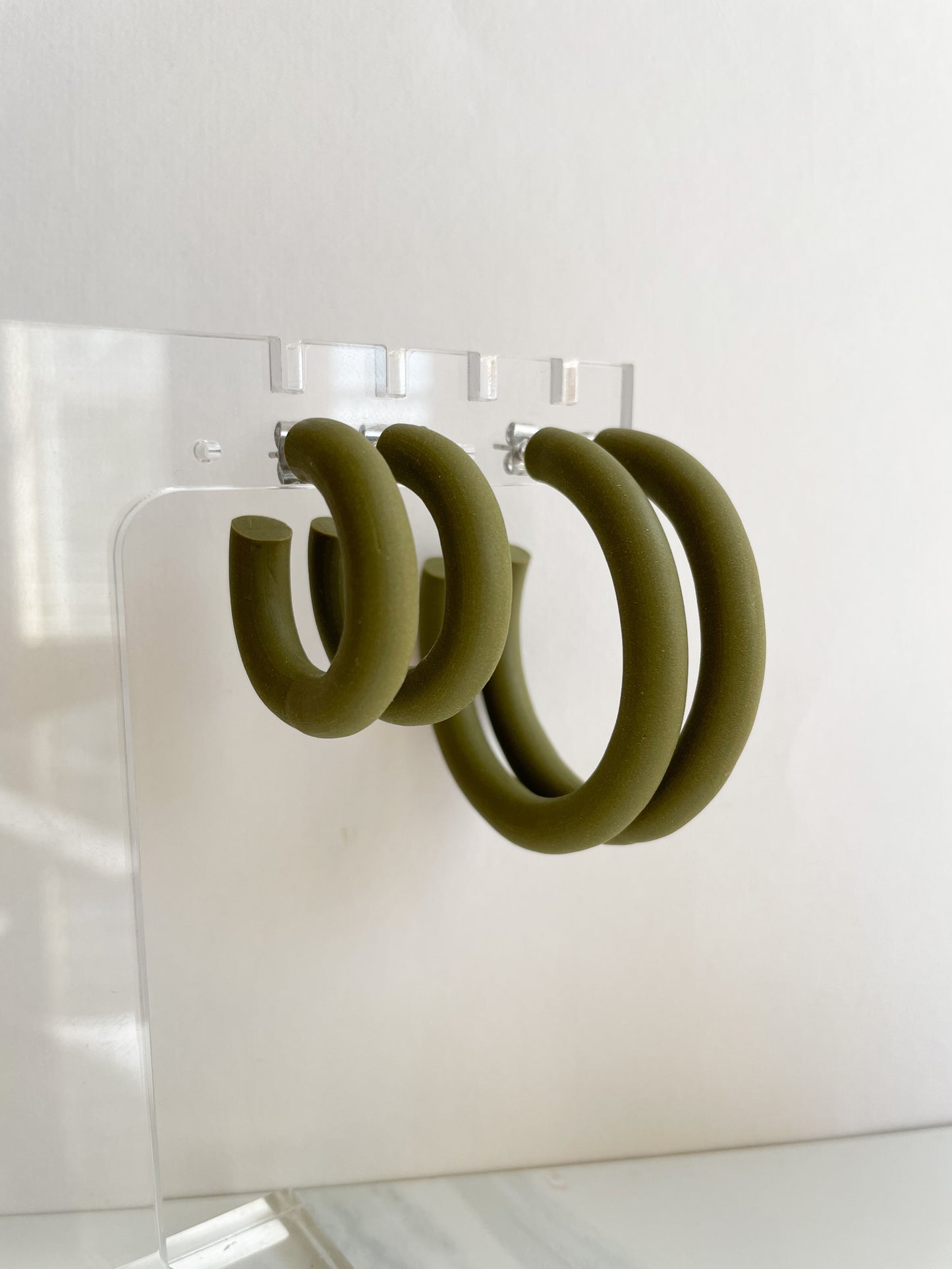 Olive Hoops