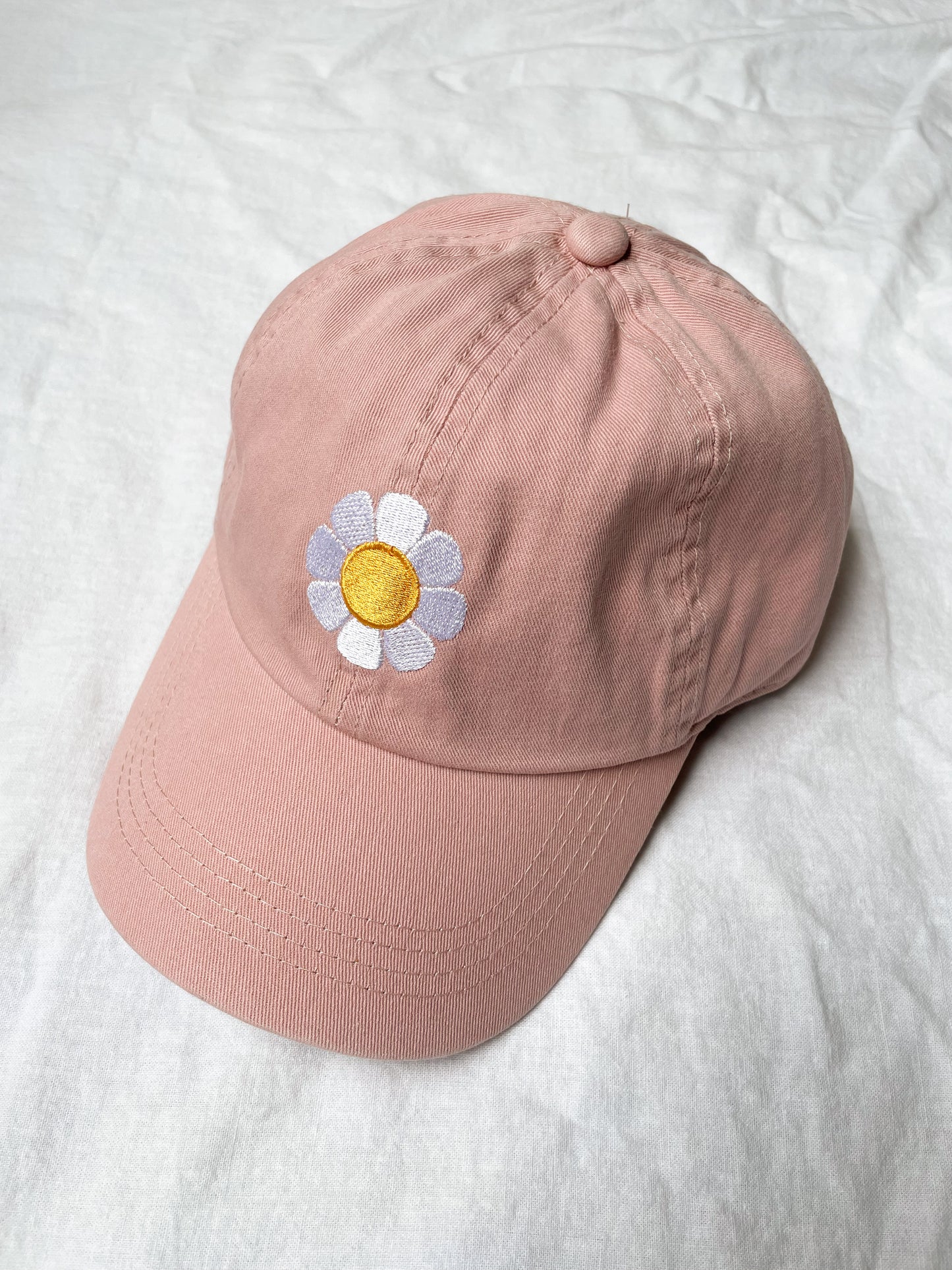Daisy Cap in Dusty Pink