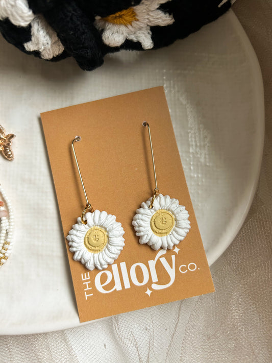 Darling Daisy Earrings